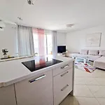 Lilly Apartamento