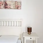 Lilly Apartamento